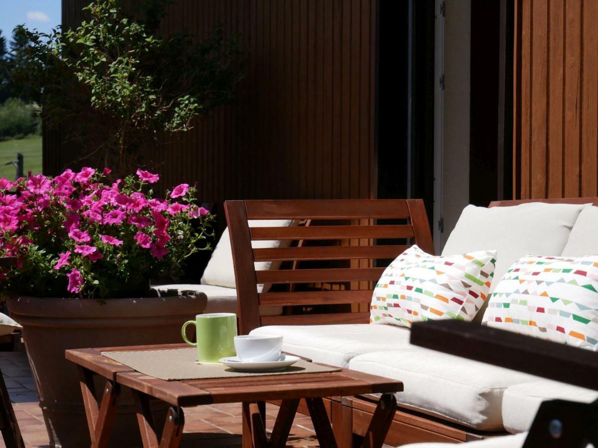 Haus Vita Ferien- Und Seminarhaus Urberg Екстериор снимка
